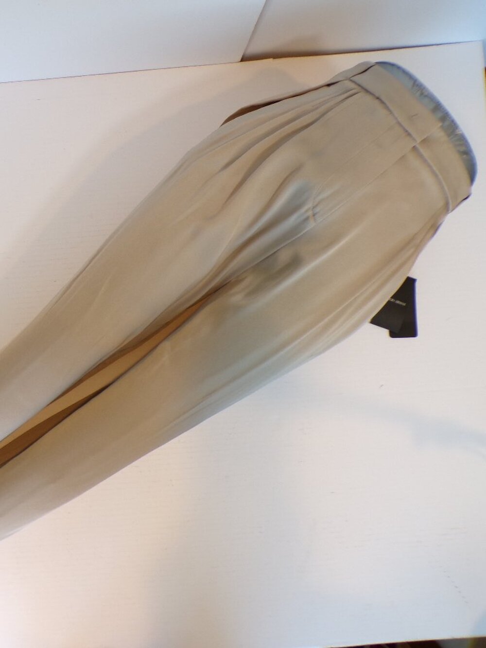 NWT Authentic Vintage Giorgio Armani 100% Silk Beige Wide-Leg Pants Size 40
